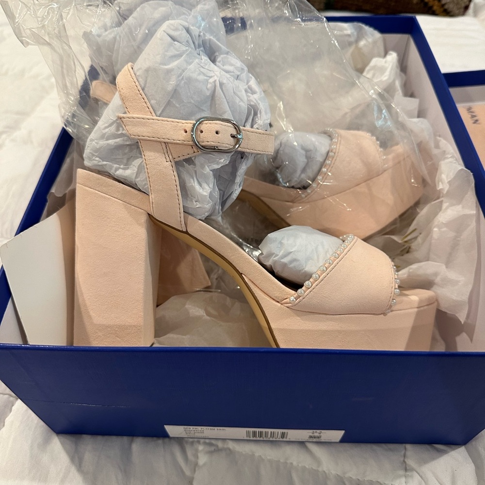 Stuart Weitzman Dancer Pearl Platform Sandal